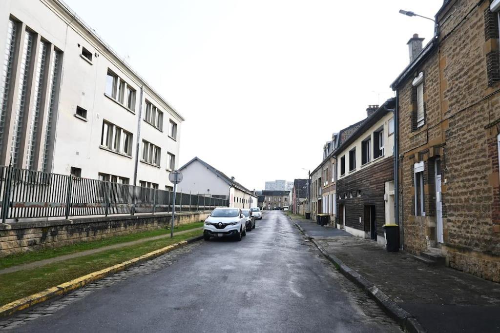 Charmant Petit Pont Ardennais/Cosy/T1/Wifi/Parking Sedan Zewnętrze zdjęcie
