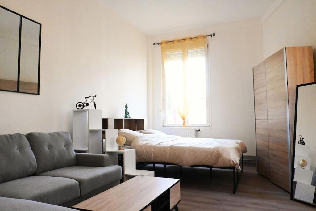 Charmant Petit Pont Ardennais/Cosy/T1/Wifi/Parking Sedan Zewnętrze zdjęcie