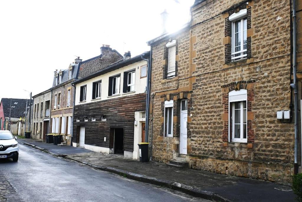 Charmant Petit Pont Ardennais/Cosy/T1/Wifi/Parking Sedan Zewnętrze zdjęcie